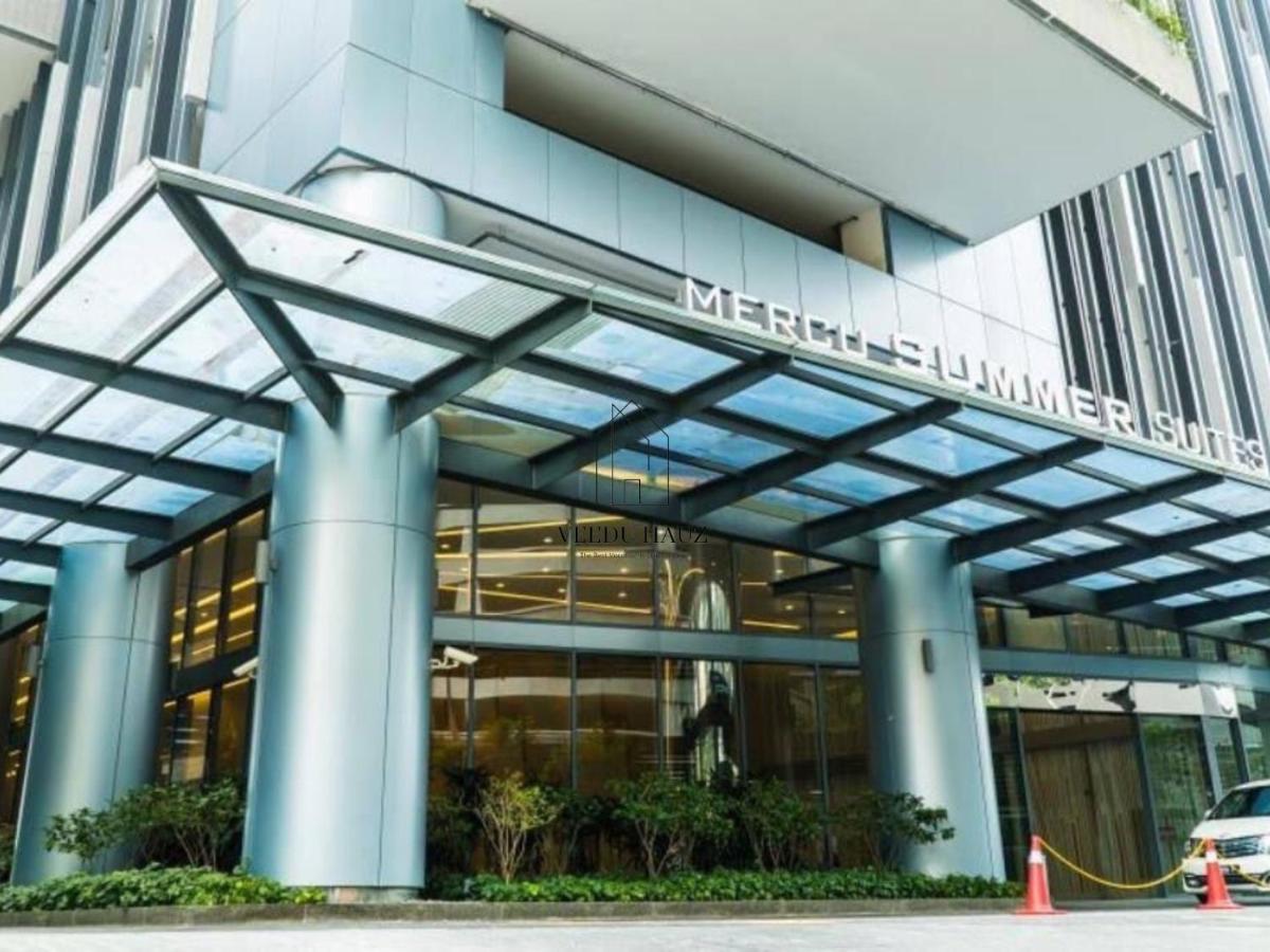 Mercu Summer Suites Klcc By Veedu Hauz Kuala Lumpur Exterior photo