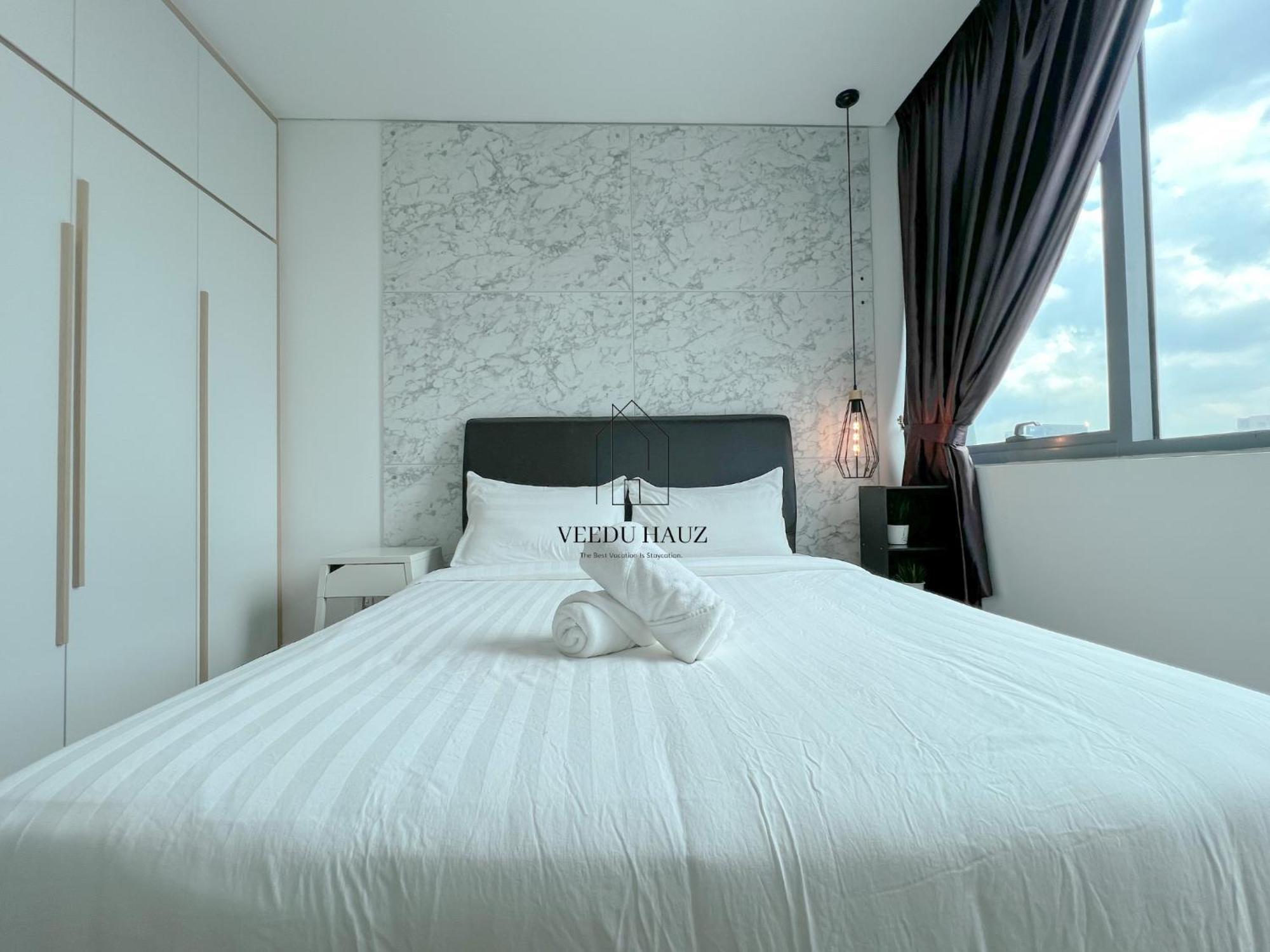 Mercu Summer Suites Klcc By Veedu Hauz Kuala Lumpur Exterior photo